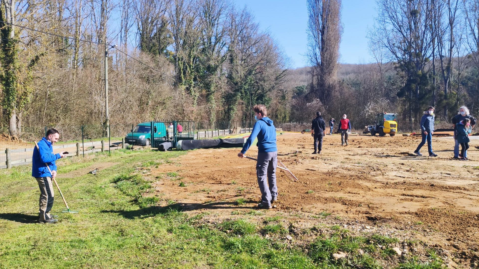 Tony exaspéré par son père le Geek