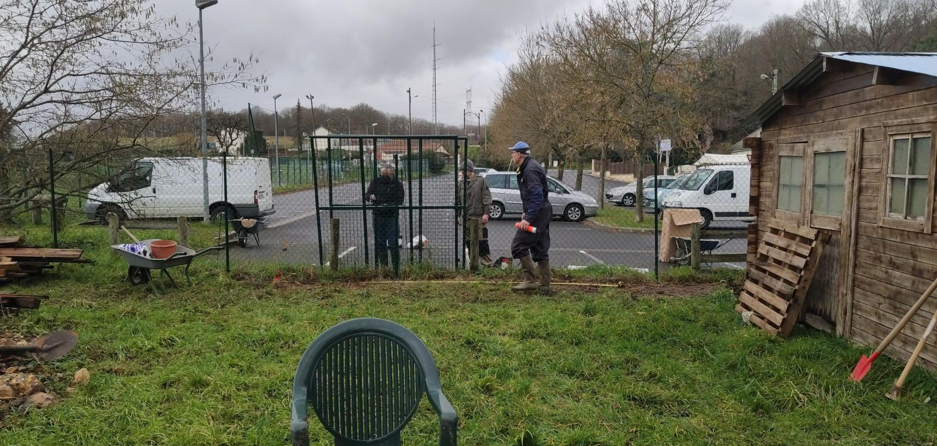 Fin de montage entre Philippe et Christophe